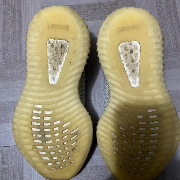 Adidas x Yeezy Boost - very good condition, size 5 men's - Picture 10 of 11